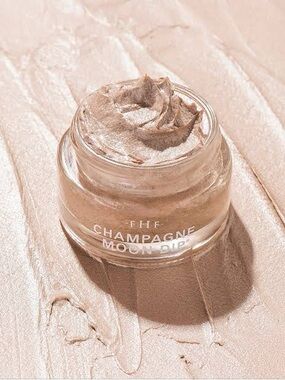 Farmhouse Fresh Champagne Moon Dip iridescent facial mousse